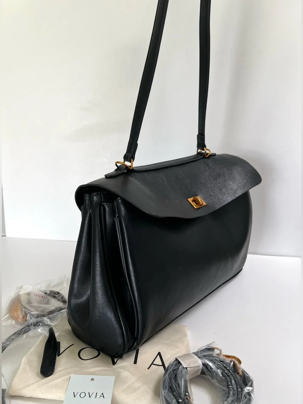 Vovia Bags Black Ciara Vintage Shoulder Bag